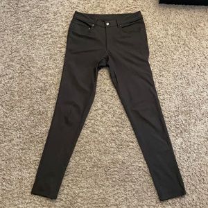 Lululemon ABC skinny 34” Warpstreme Dark Olive